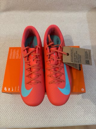 Botas de fútbol Nike junior naranjas