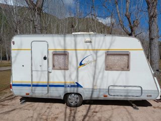 Caravana Burstner City 400