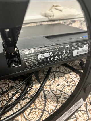 PC i5-9400F + ASUS 27” IPS + SSD 240GB