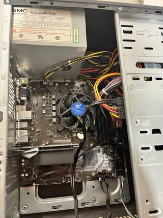 PC i5-9400F + ASUS 27” IPS + SSD 240GB