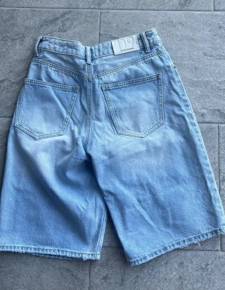 Pantalones cortos vaqueros Stradivarius grises