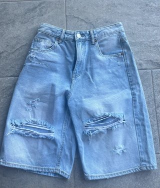 Pantalones cortos vaqueros Stradivarius grises