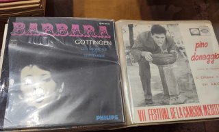 Toca discos maleta vintage Stibert 901 con discos