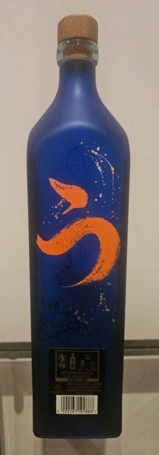 Botella Johnnie Walker Blue Label Umami Vacía