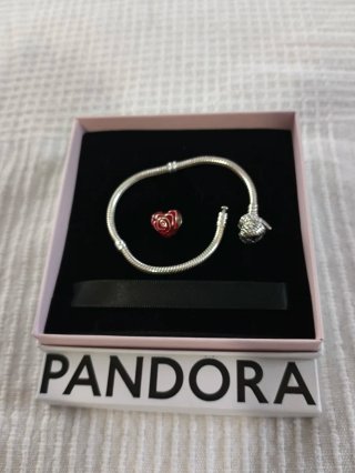 PANDORA CONJUNTO CORAZÓN (PULSERA Y CHARM)