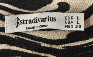 Pantalón corto tipo falda estampado