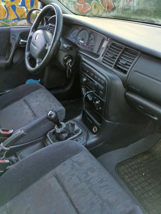 Opel Vectra 2000