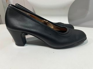 Zapatos de tacón negros T38