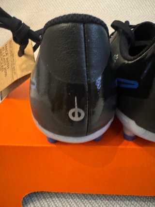 Botas de fútbol Nike para niño