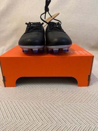 Botas de fútbol Nike para niño