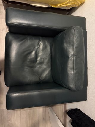 Sillón de piel verde