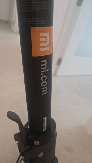 Patinete Xiaomi Mi 3 + Casco