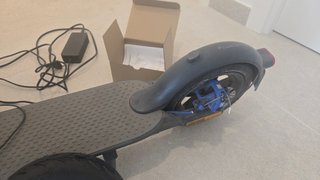 Patinete Xiaomi Mi 3 + Casco