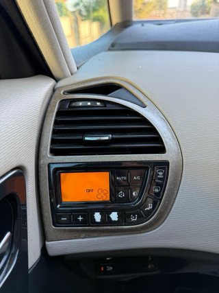 Citroen Grand C4 Picasso 2009