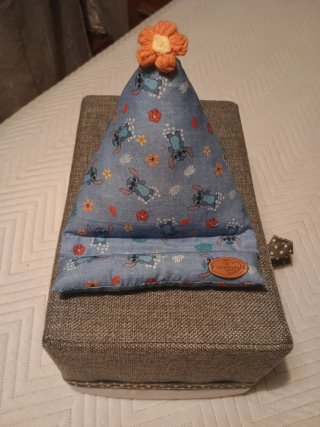 Sujeta móvil/ebook artesanal Stitch,hecha a mano ,