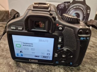 Canon EOS 550D + Lentes 18-135 y 75-300