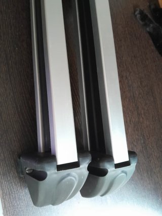Portaesquís de Aluminio Negro