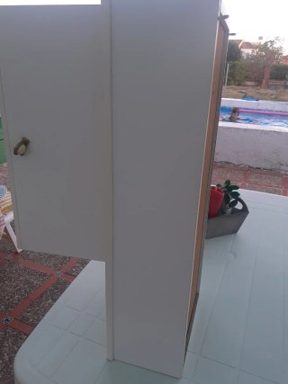 Mueble de baño blanco