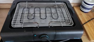 Barbacoa Eléctrica Cecotec Negra y Plateada