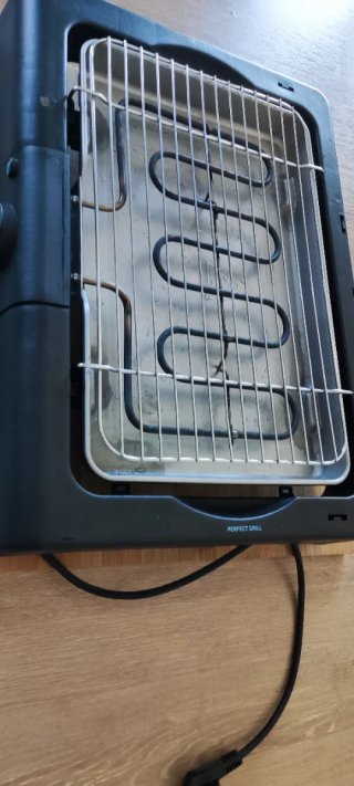 Barbacoa Eléctrica Cecotec Negra y Plateada