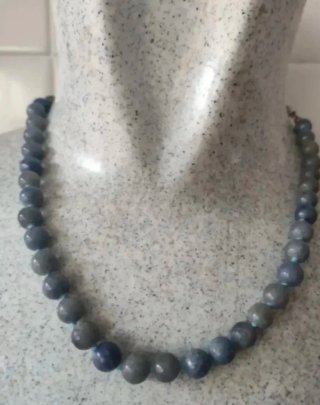 Collares y pulsera piedras naturales