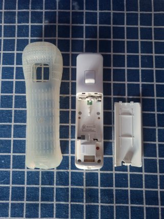 Wii ORIGINAL MANDO +PROTECTOR DE GOMA OFICIAL