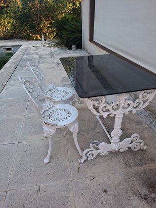 Mesa y 4 Sillas de Jardín. Sobre de Cristal