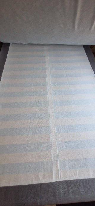 Cama matrimonio 135x190 Ikea