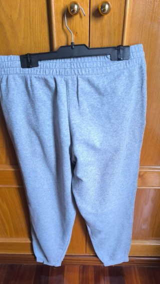 Sudadera Nike Gris con Logo talla 13-15 años