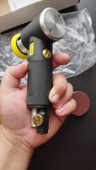 Mini lijadora neumática con accesorios