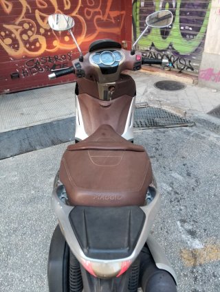 Piaggio Beverly 125cc 2012