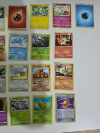 Mazzo 50 carte Pokémon