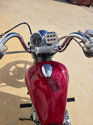 Kawasaki Vulcan 500 Roja
