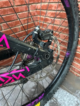 Commencal V3 Supreme Park Edition