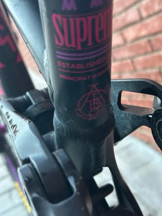 Commencal V3 Supreme Park Edition