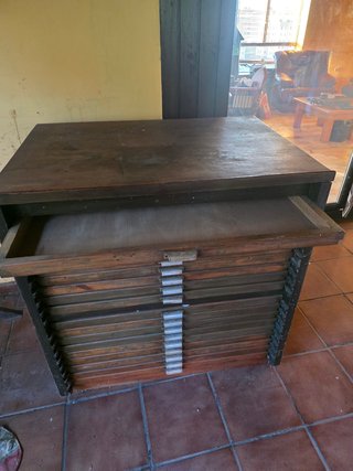 Armario de planos antiguo madera y metal