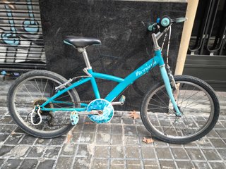 Bicicleta infantil azul 5-7 años
