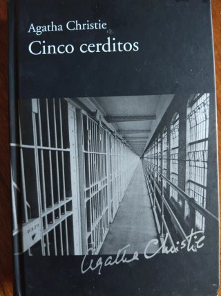 Libros de bolsillo de Ágatha Christie.