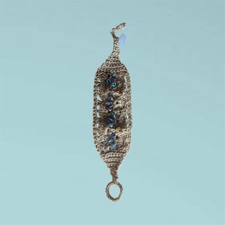 Pulsera crochet con abalorios