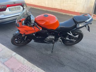 Hyosung GT 250 R 250cc Deportiva