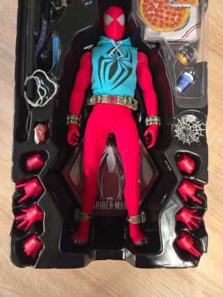 Hot toys spider man scarlet spider suit vgm034