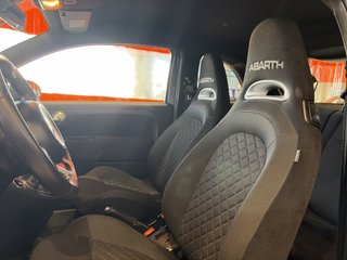 Abarth 500 1.4 16v T-Jet 595 107 kW (145 CV)
