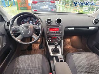 Audi A3 Sportback Ambiente 2.0 TDI DPF 103 kW (140 CV)