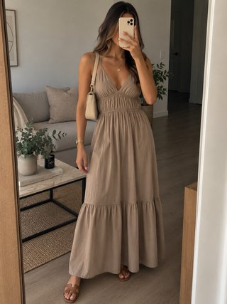 Vestido largo color Taupe