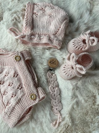 Pack regalo bebé personalizado · 4 piezas