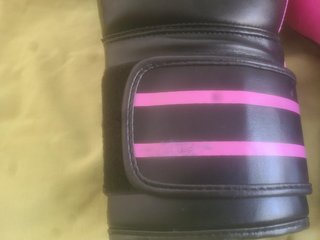 Guantes Boxeo Shark Fitness 12 oz Negro/Rosa