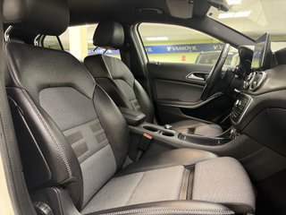 Mercedes-Benz GLA 200 d Urban 100 kW (136 CV)