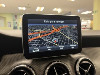 Mercedes-Benz GLA 200 d Urban 100 kW (136 CV)