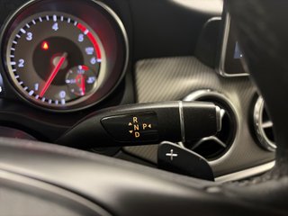 Mercedes-Benz GLA 200 d Urban 100 kW (136 CV)