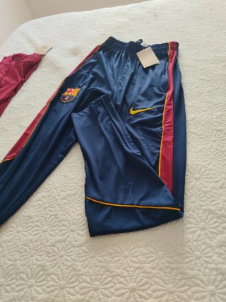 Chándal Barcelona FCB Talla L Nuevo a estrenar